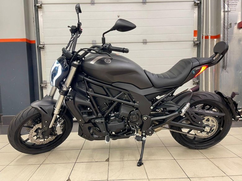 Мотоцикл бенелли