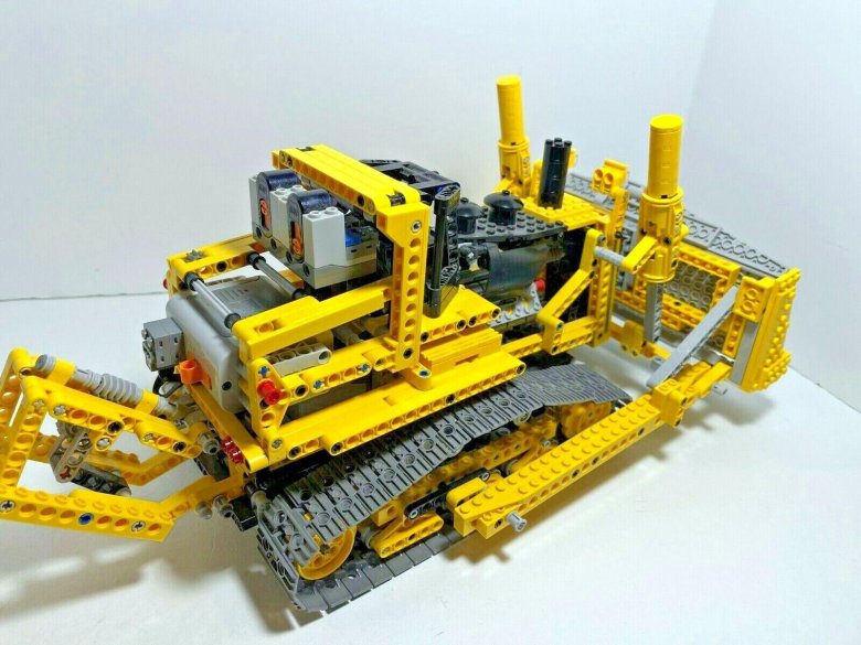 Лего техник бульдозер 8275