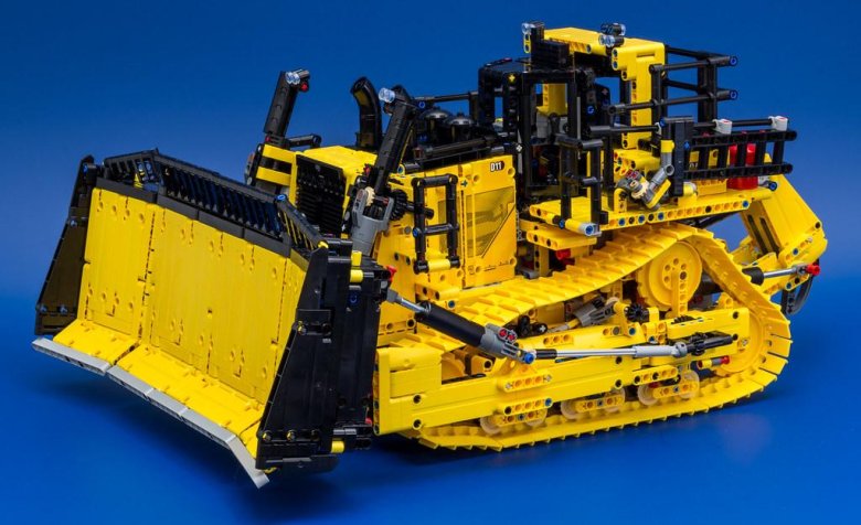 Lego technic бульдозер cat d11