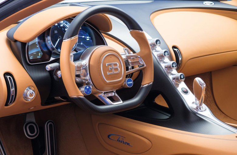 Салон бугатти чирон