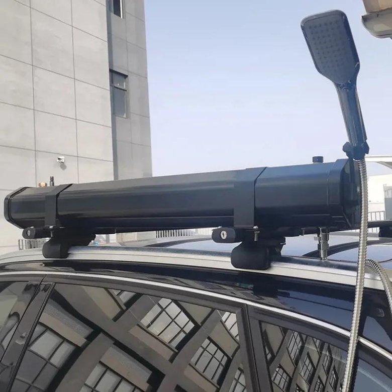 Автомобильный резервуар для воды на крышу