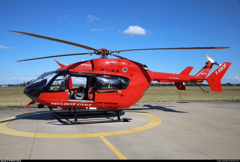 Медицинский вертолет