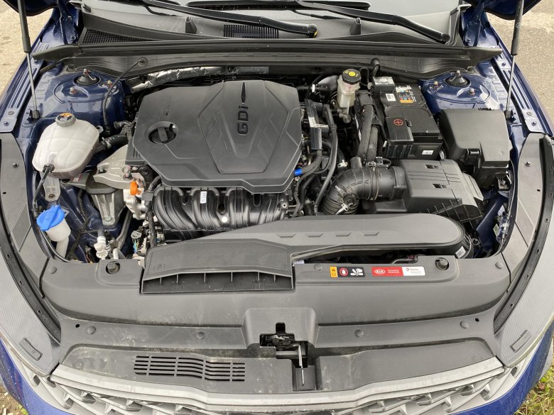 Уплотнитель капота kia k5