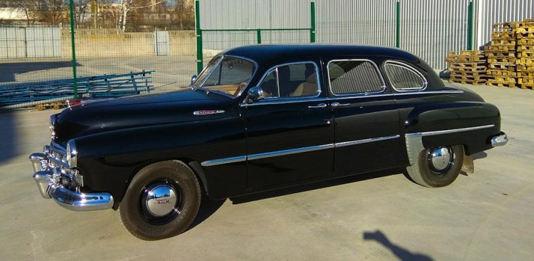 Газ 13 «чайка»