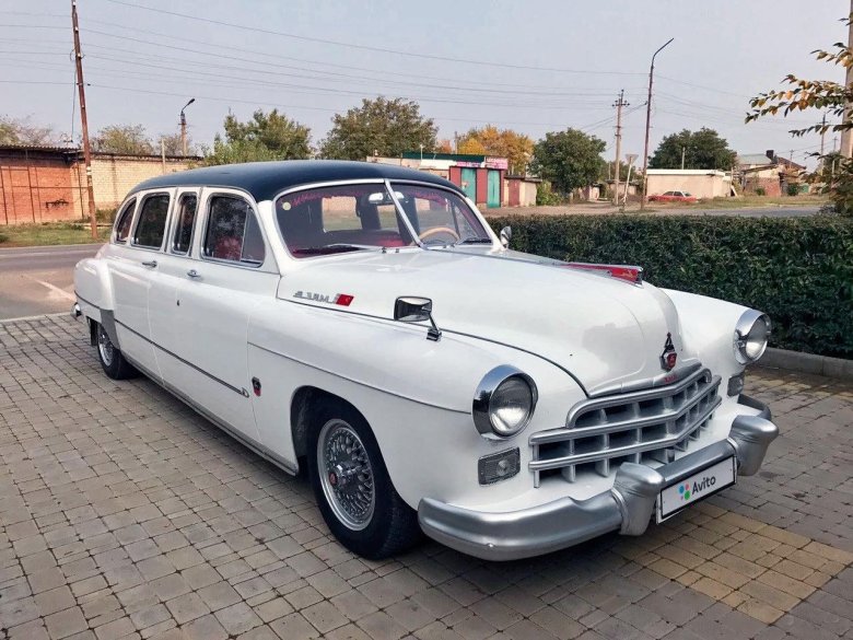 Чайка автомобиль