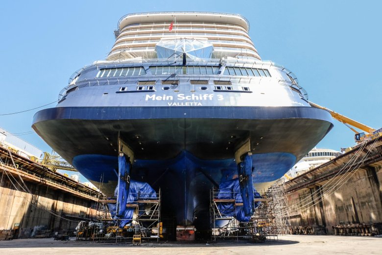 Круизный лайнер mein schiff