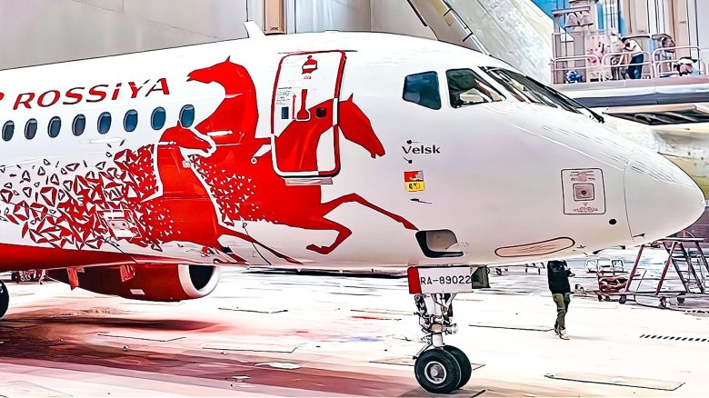 Суперджет 100 россия авиакомпания