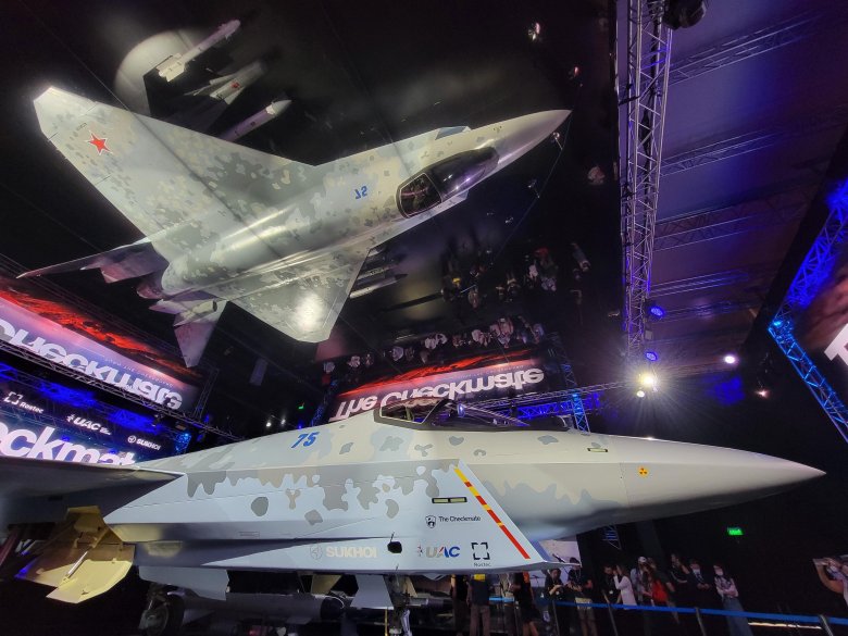 Истребитель су 75 checkmate