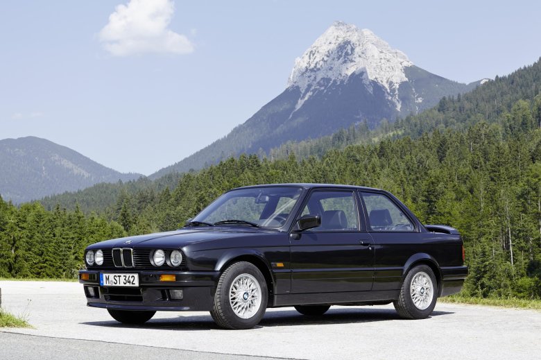Bmw 3 series (e30)