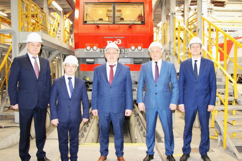 Уралтрансмаш екатеринбург директор