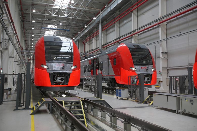 Электропоезда ласточка уральские локомотивы