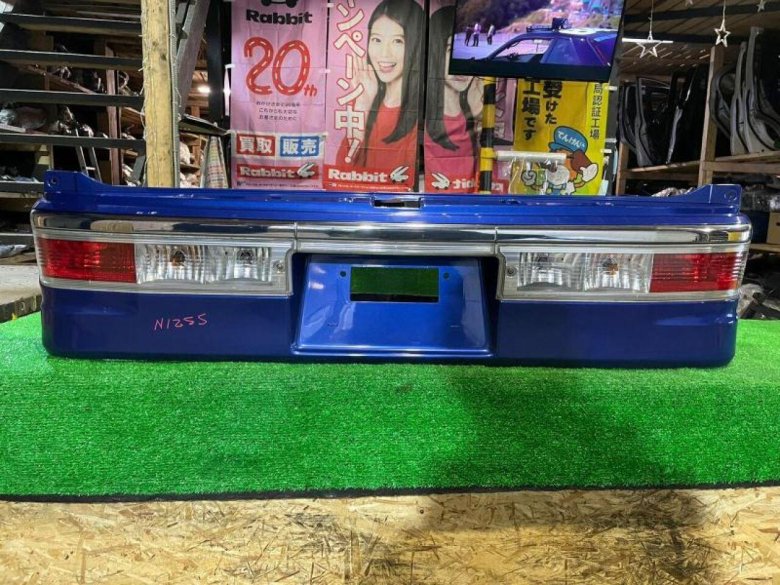 Задний бампер