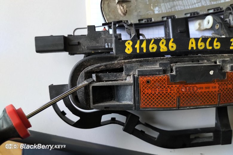 Камера audi в ручку