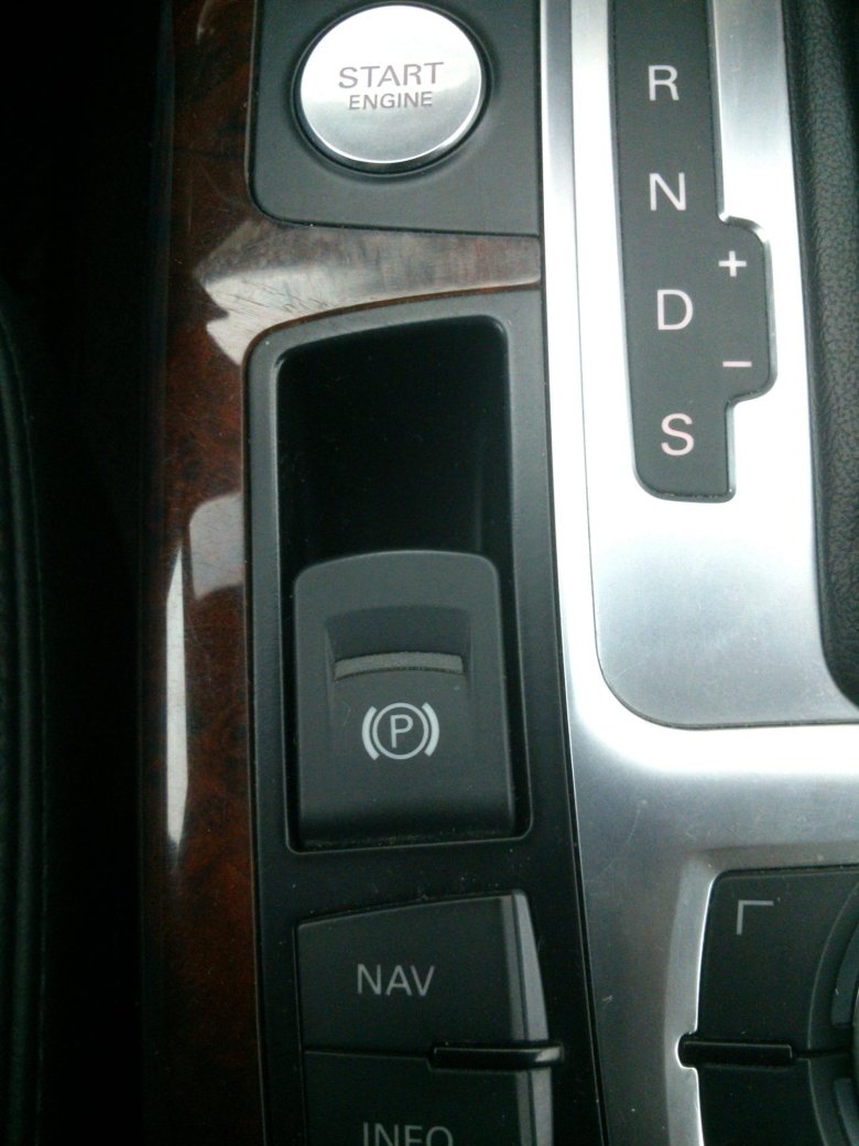 Ауди а5 кнопка стояночного тормоза