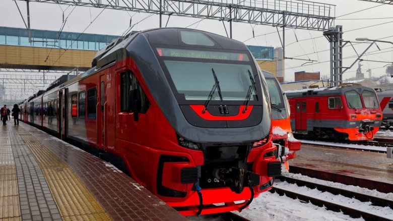 Электричка челябинск екатеринбург