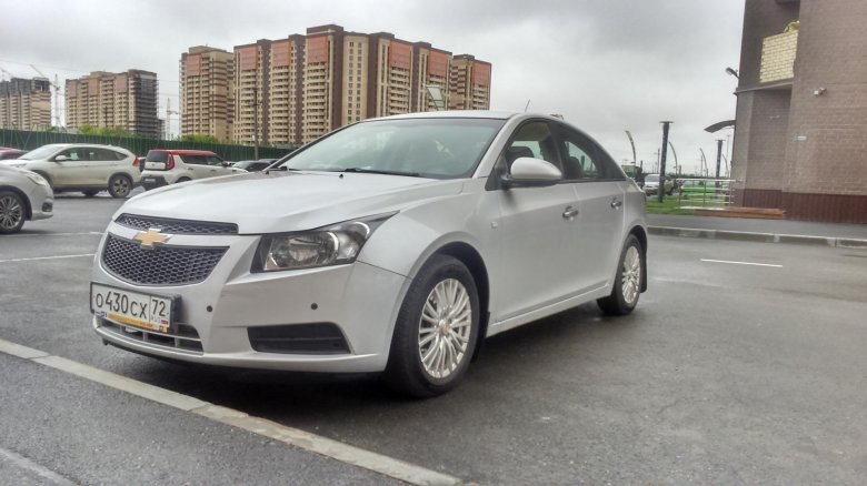 Шевроле круз белый 2015