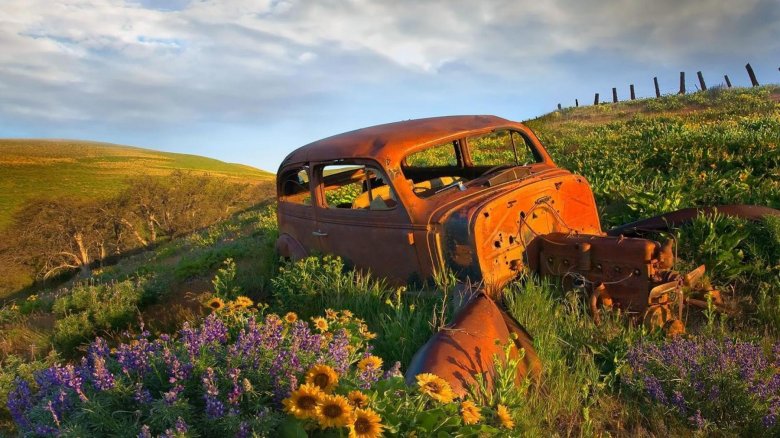 Заброшенная машина