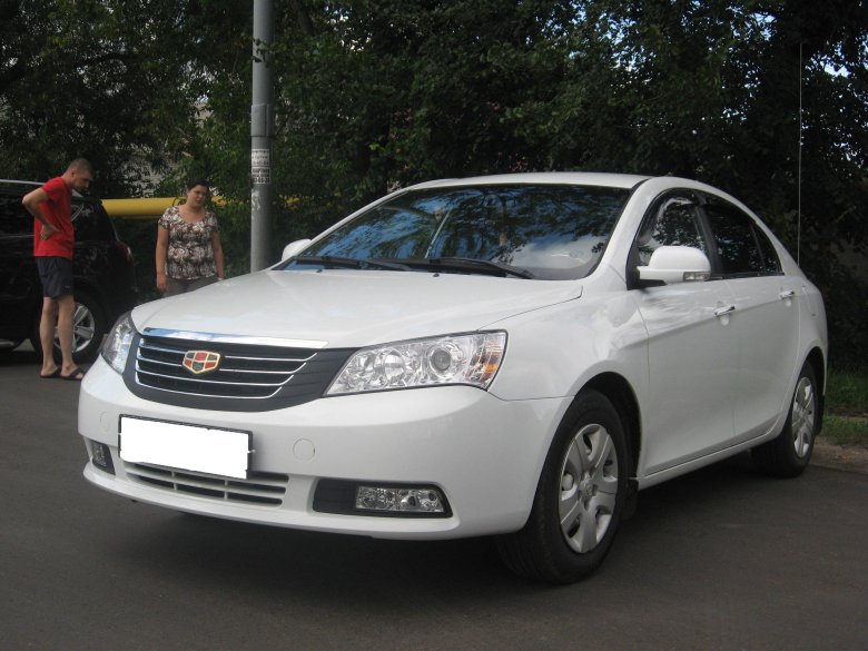 Geely emgrand белый