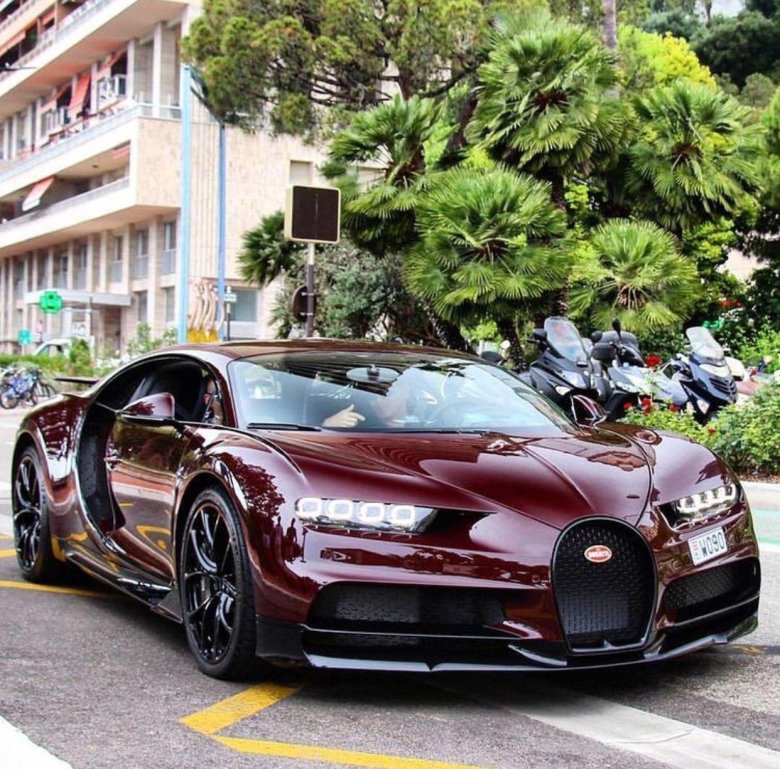Bugatti chiron sport