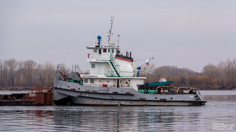 1741а буксир толкач