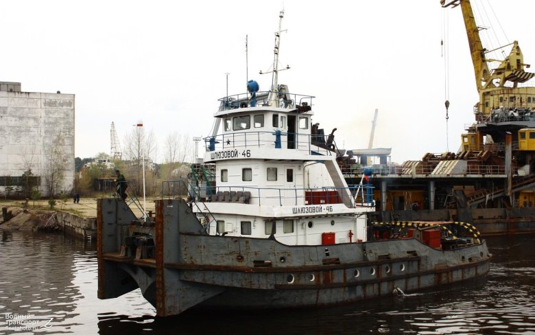 Буксир-толкач «шлюзовой-48»