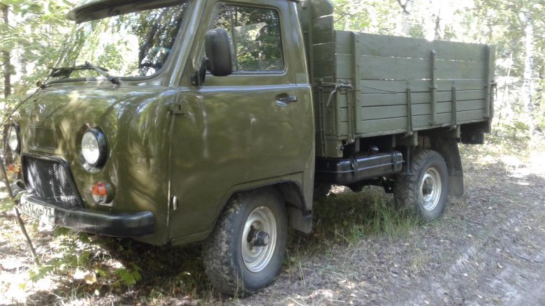 Уаз бортовой 3303