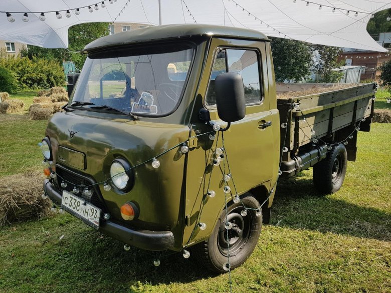 Uaz 3303 бортовой