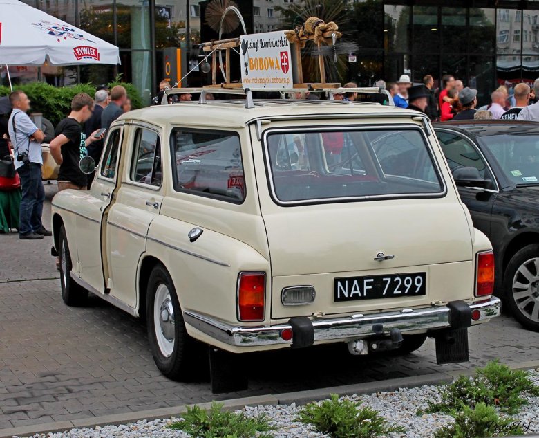 Универсал warszawa 223k