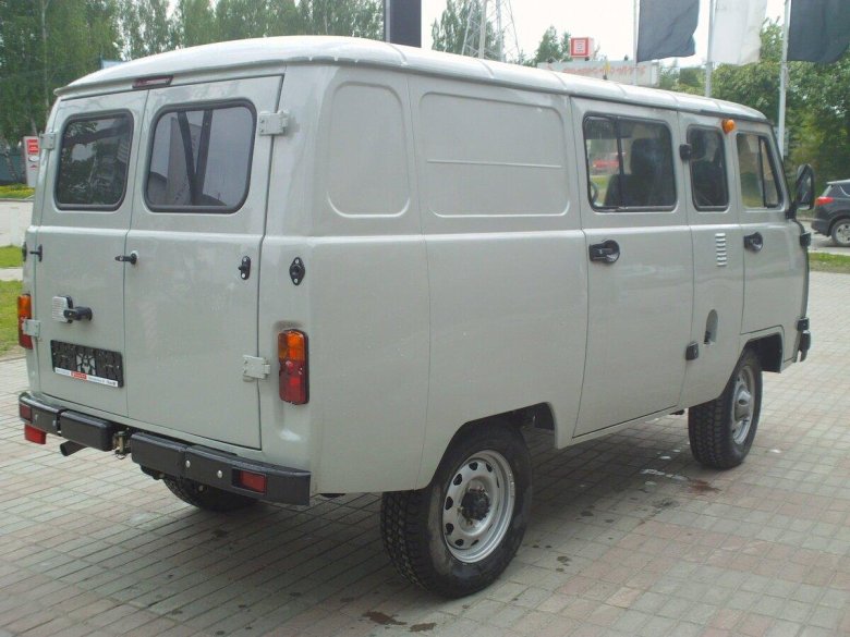 Уаз «буханка» комби 3909