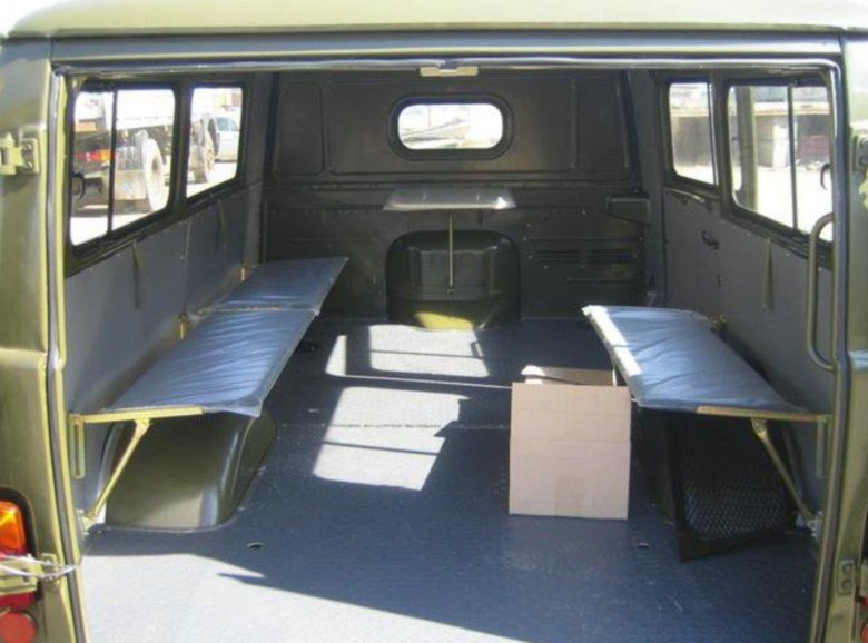 Уаз остекленный фургон (3741)