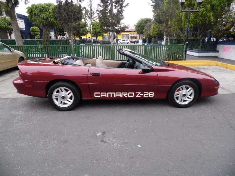 Chevrolet camaro iroc-z 1990