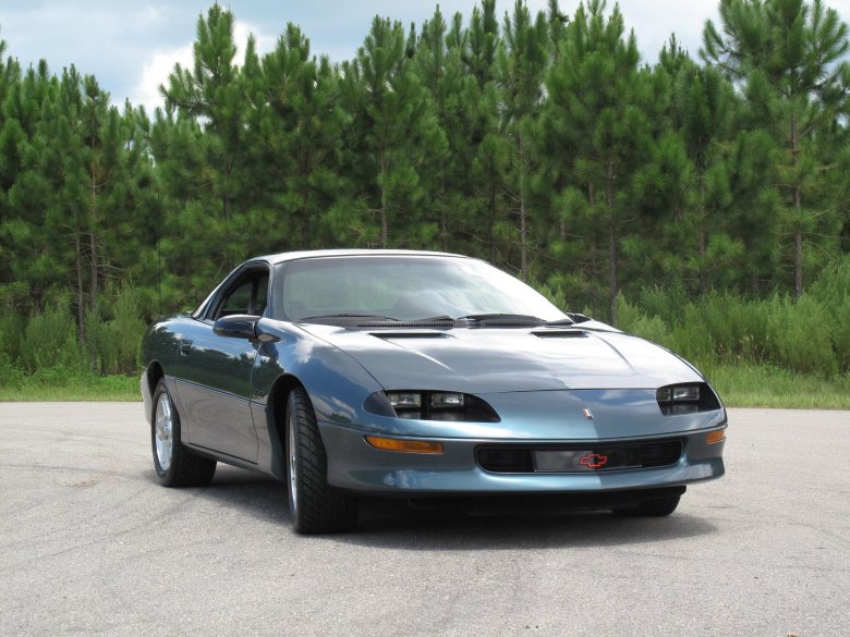 Chevrolet camaro 1996 4 gen