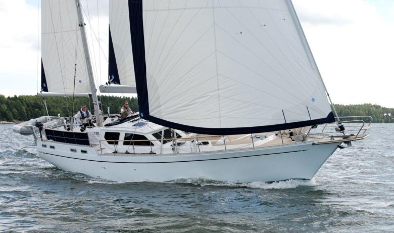 Яхта nauticat 441