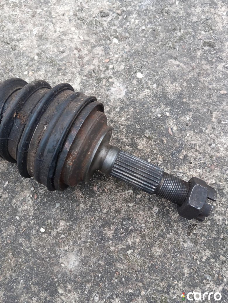 Полуось передняя левая