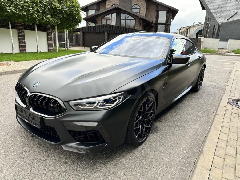 Bmw m 8 gran coupe