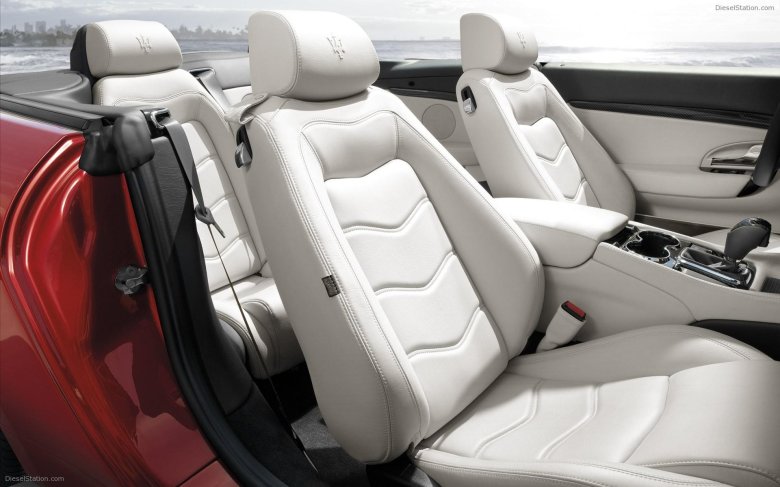 Maserati grancabrio салон