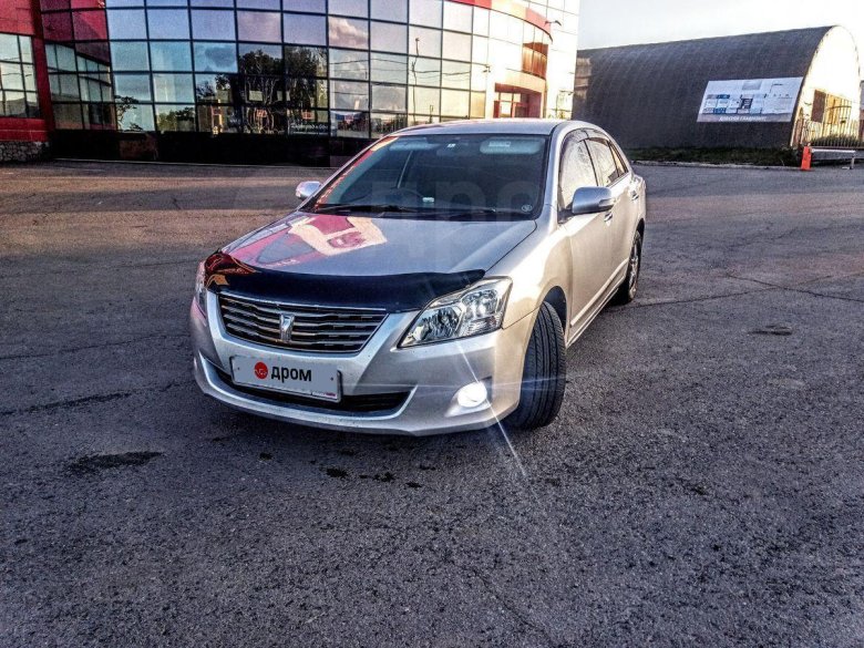 Тойота премио 2008