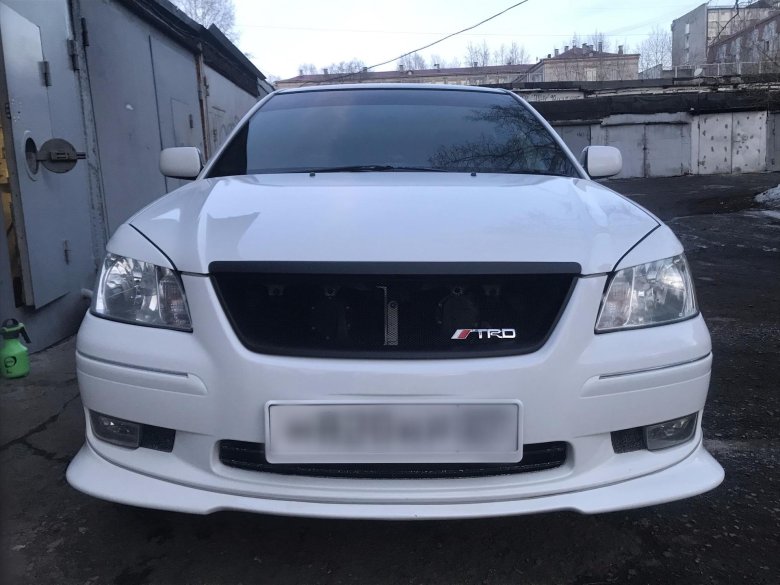 Решетка радиатора премио 240