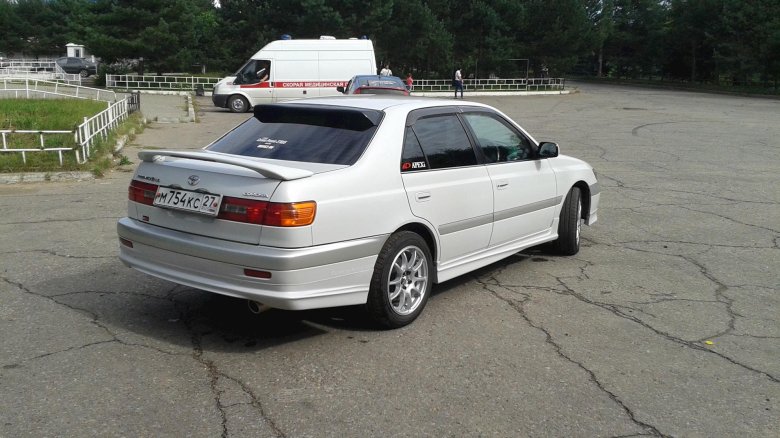 Тойота корона премио ат211