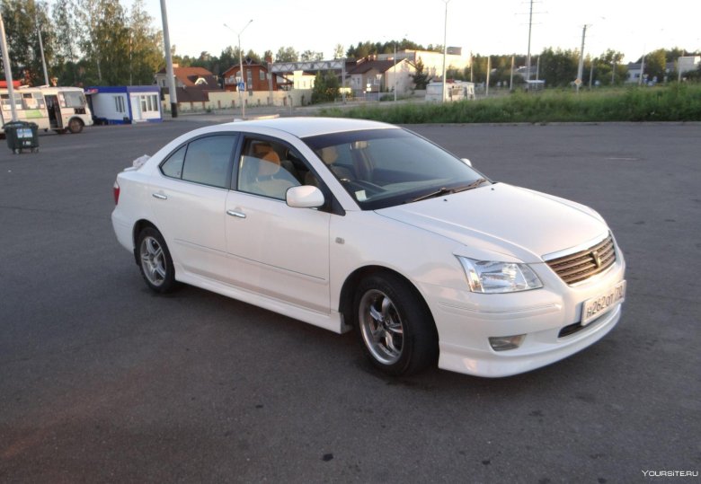 Тойота премио 2002