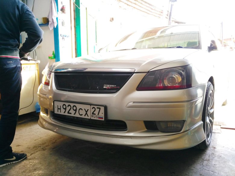 Тонировка фар тойота премио