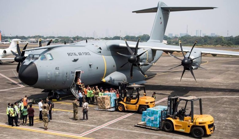 Airbus a400m военно-транспортные самолёты
