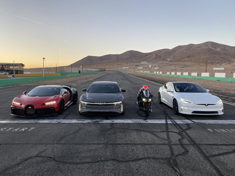 Tesla model s plaid 2022