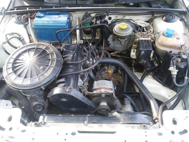 Ауди 80 1.8 моновпрыск