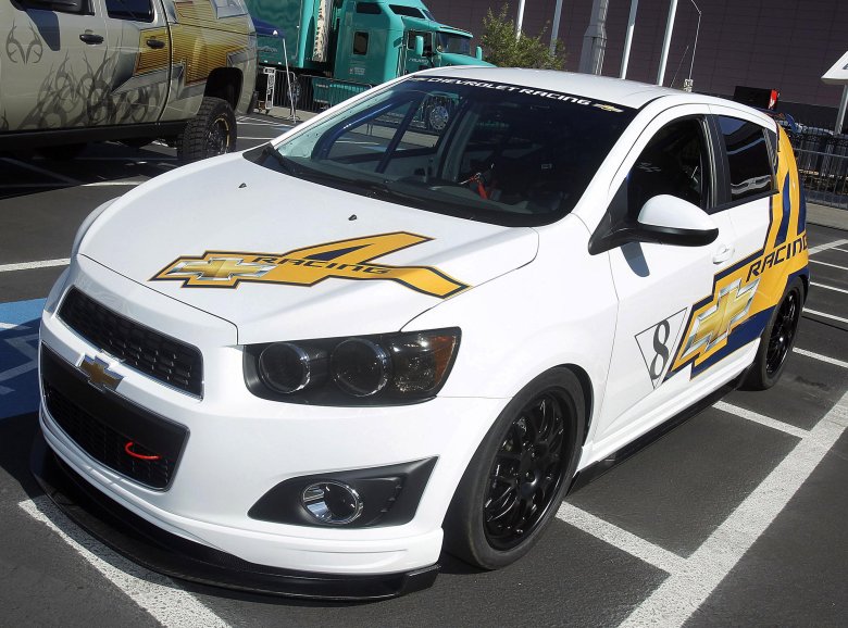 Chevrolet sonic 2011