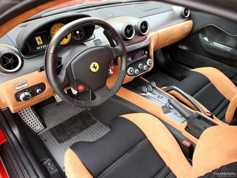 Феррари салон внутри
