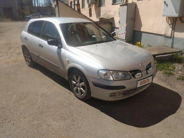 Nissan almera 2001 хэтчбек