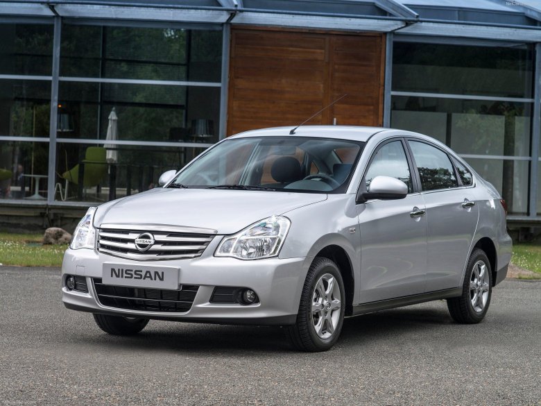 Nissan almera 2012