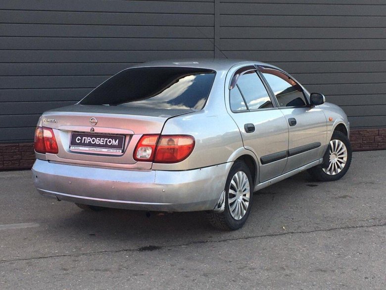 Nissan almera 2005