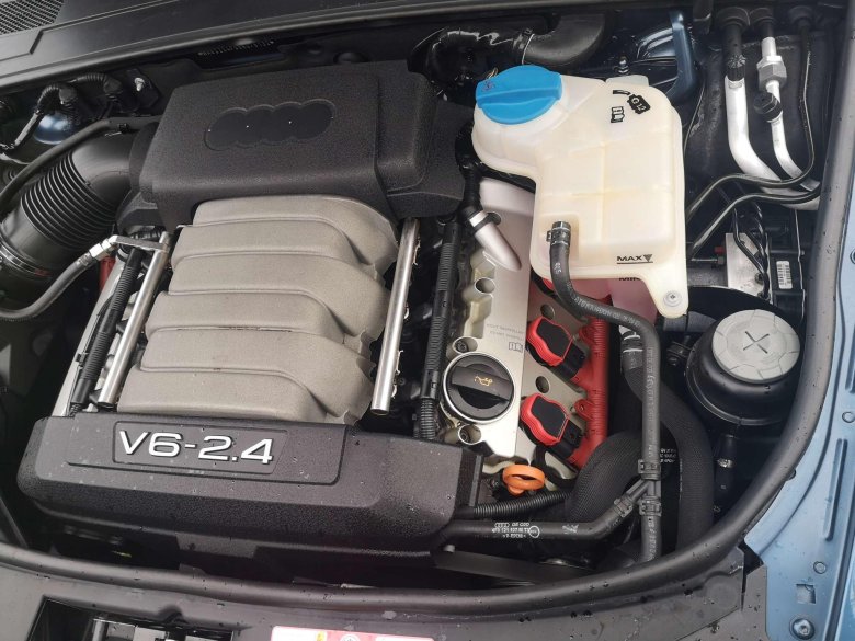 Ауди а6 с6 2.4 бензин